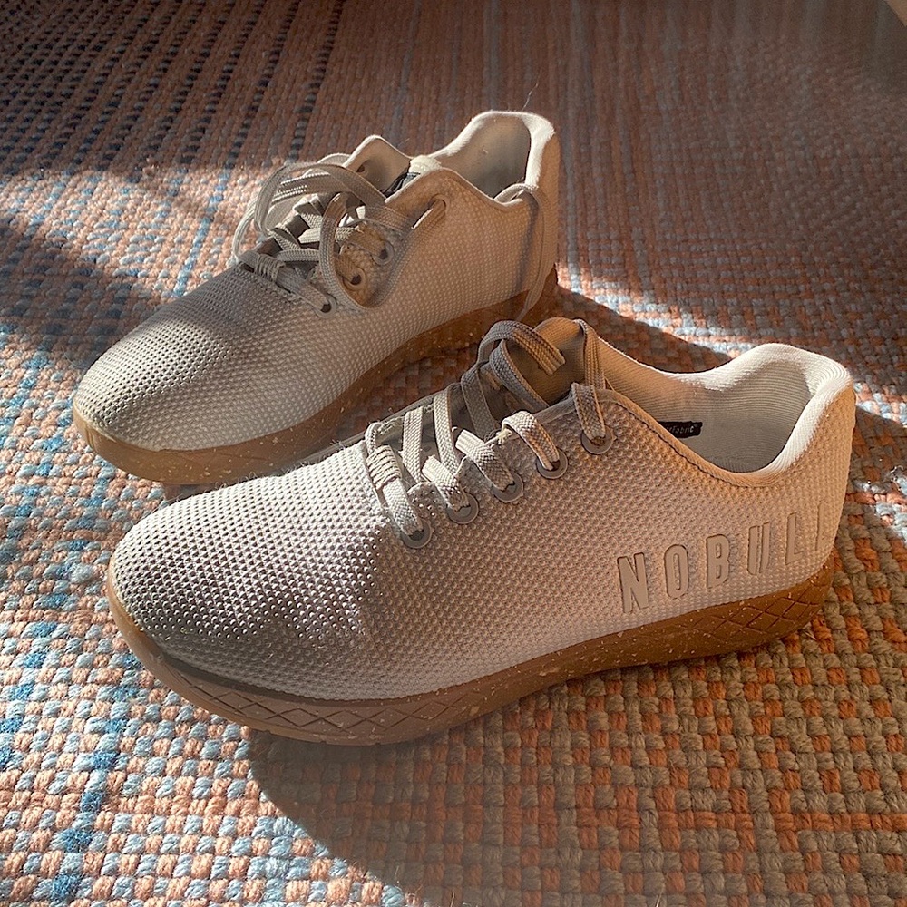 Women’s No Bull trainers